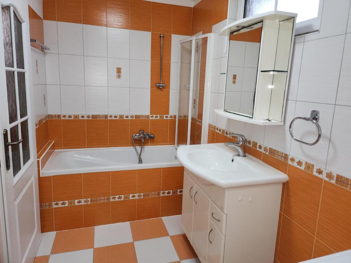 Prazdninovy Dum Varnsdorf Ngoại thất bức ảnh